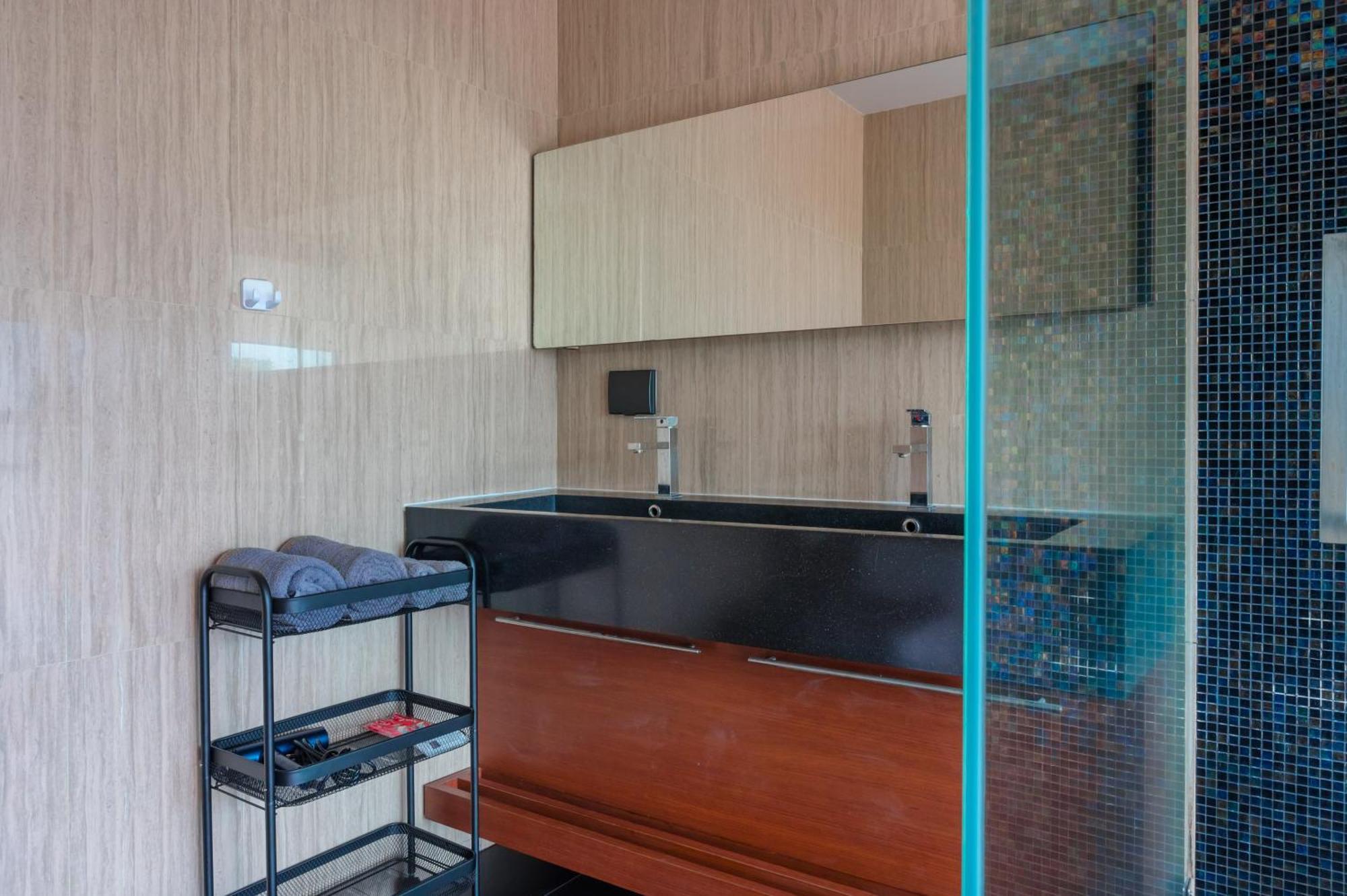 Aqua Villa Rawai Екстер'єр фото